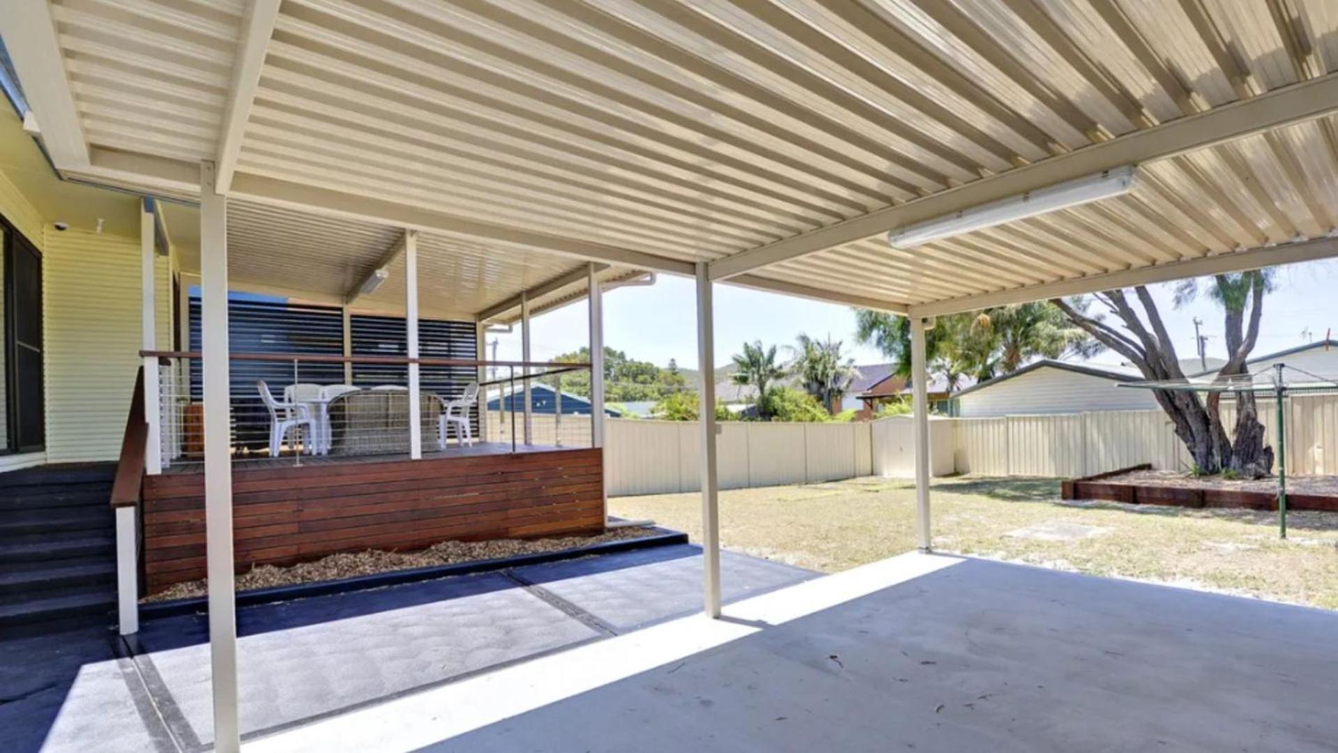 Fingal Beach Shack Fingal Bay Exterior photo